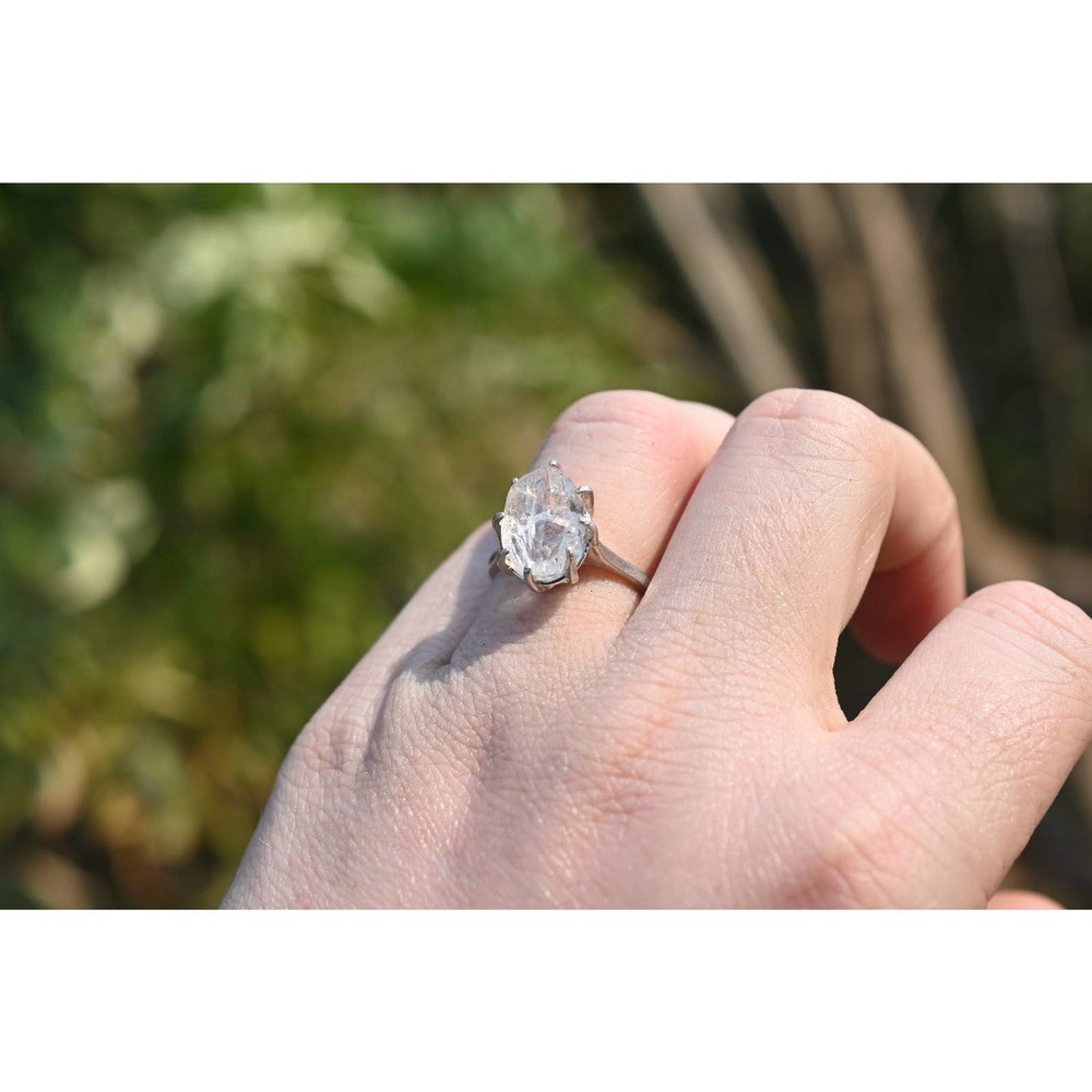 Unique Solitaire Engagement Ring Raw Gemstone Ring White Raw Diamond Eng…